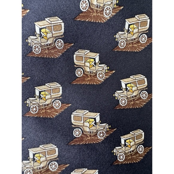 Vintage Fabergé‎ Silk Tie 4" Wide Antique Car Print Handmade in USA - Picture 2 of 5